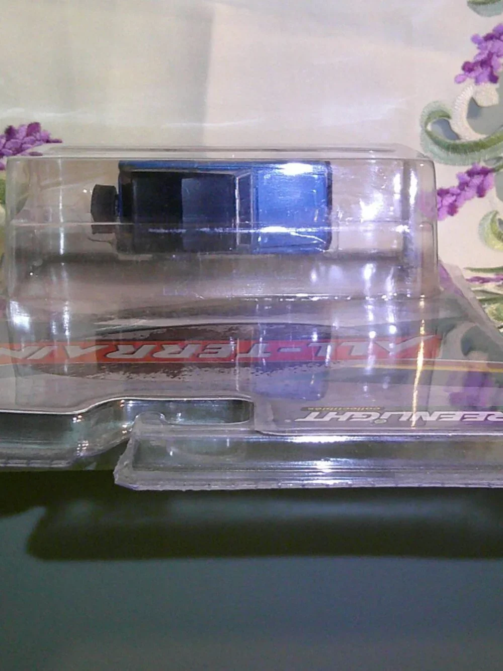 1:64 Greenlight All-Terrain Series 2 Blue 1975 Ford Bronco New in Package Mint